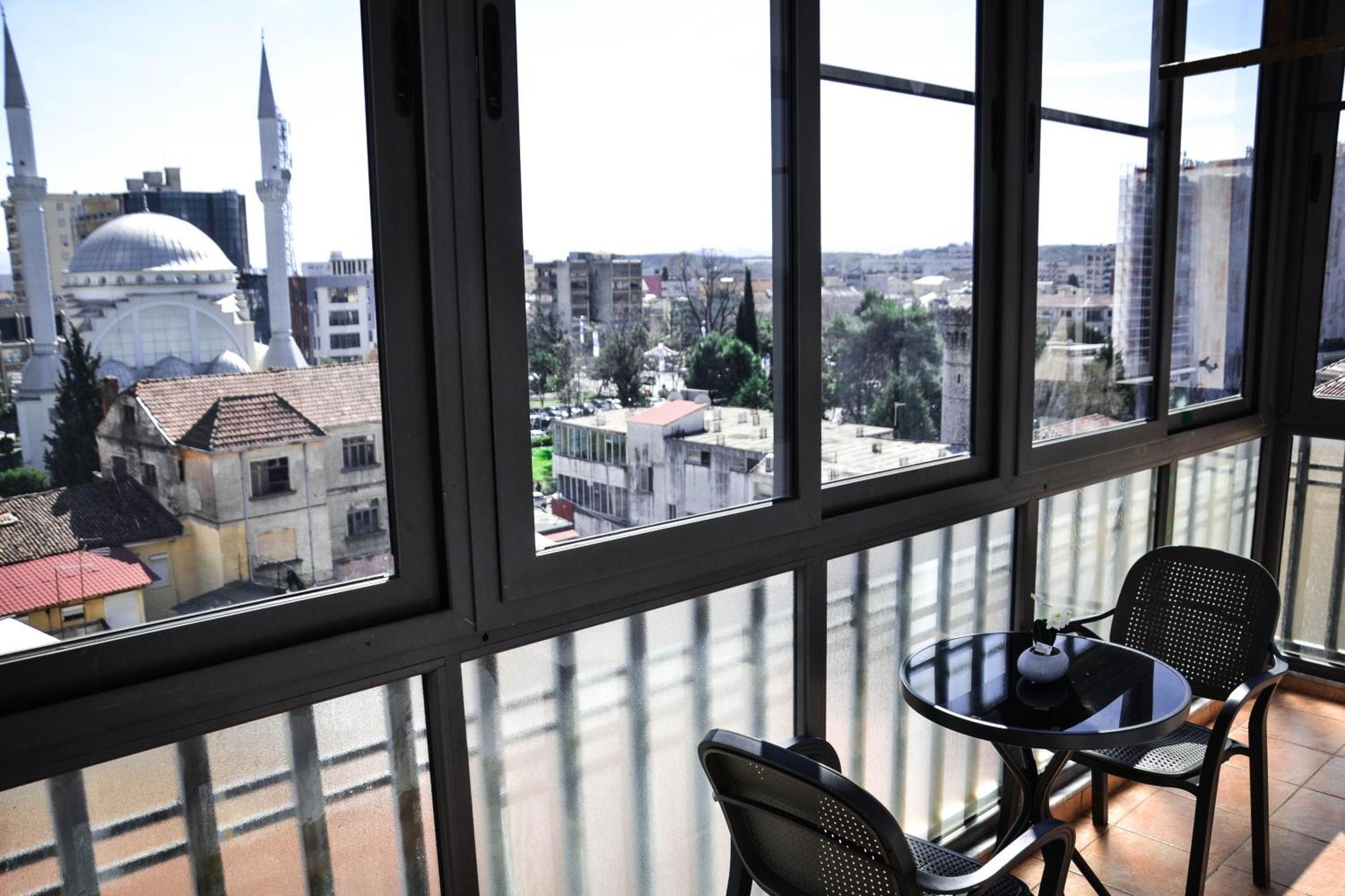 Horizont Apart-Hotel Shkoder Luaran gambar